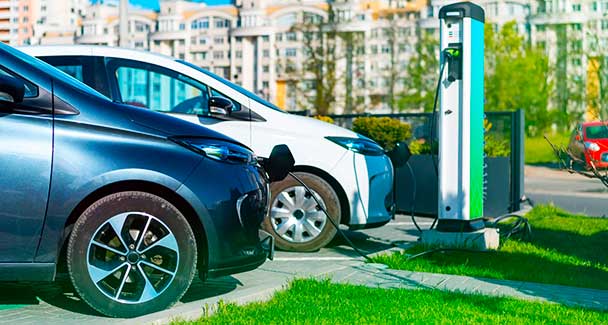 Síndicos devem seguir norma para carregadores de veículos elétricos